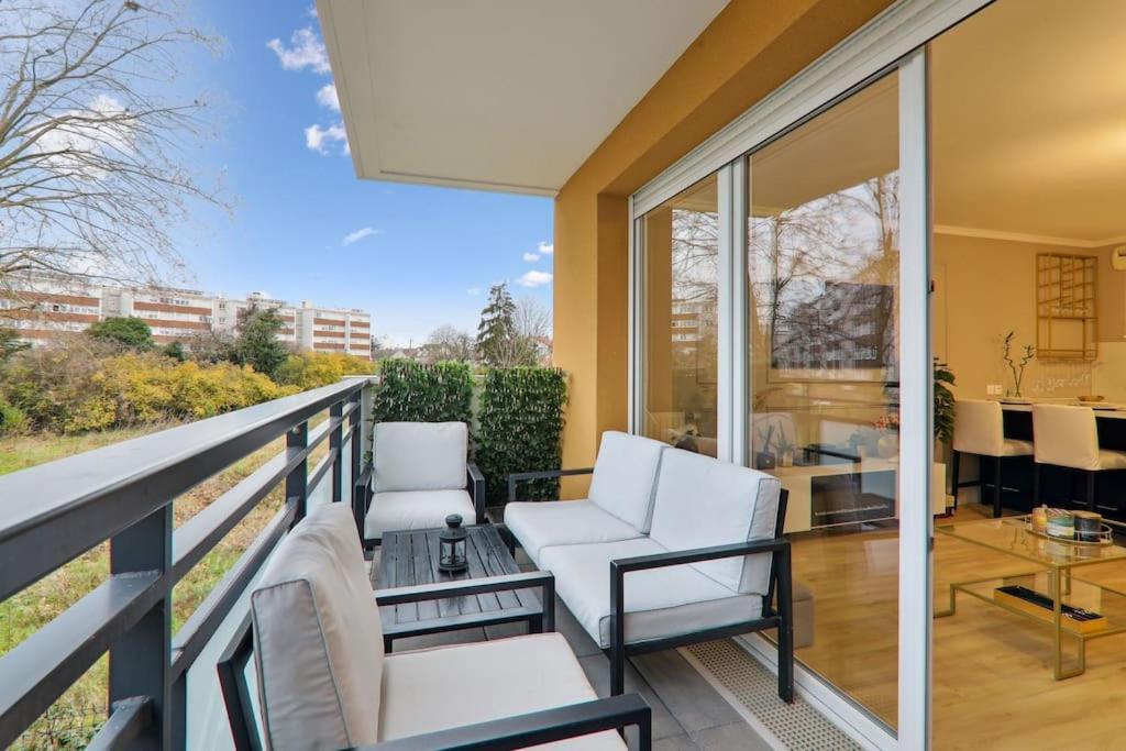 Appartement Design Pres Defense ブゾン エクステリア 写真